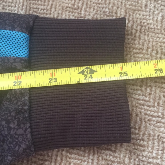 Puma - Picture 8 of 9